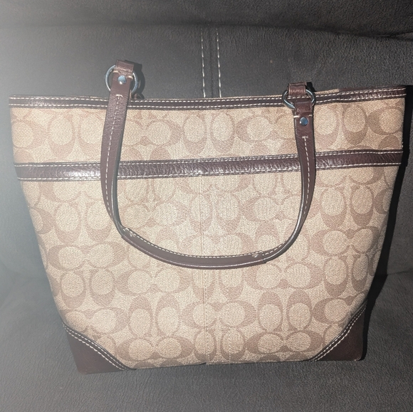Coach Signature Heritage Strip Brown and Cream Tote Bag - Picture 2 of 7